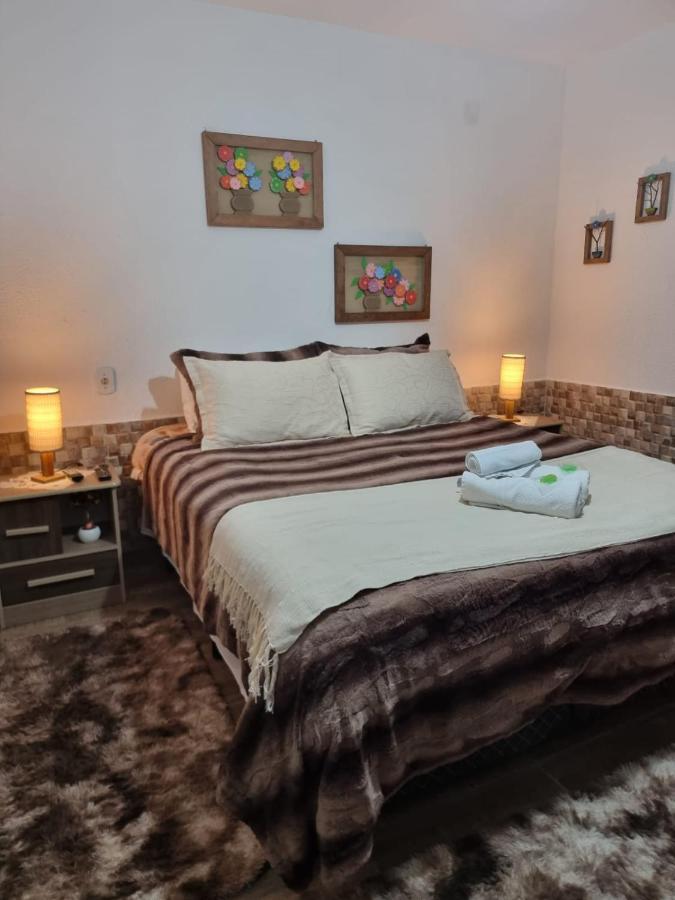 Flores De Monte Apartment *